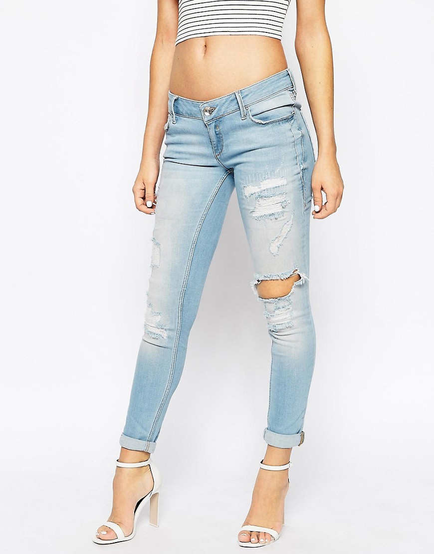 Рваные джинсы для девушек