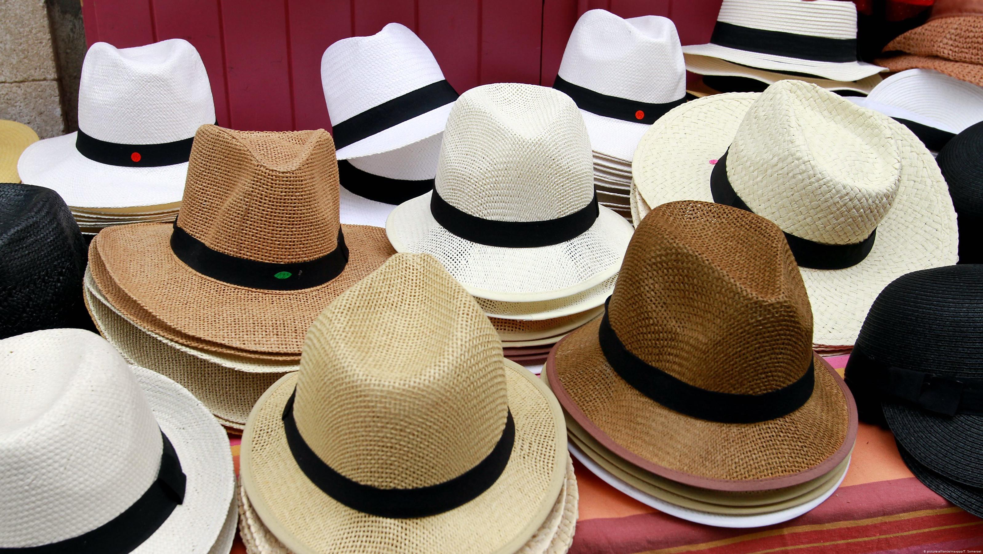 Название панам. Шляпа Панама эквадорская. Панама Hermes. Панама головной убор Эквадор. Шляпа плетеная "Панама".